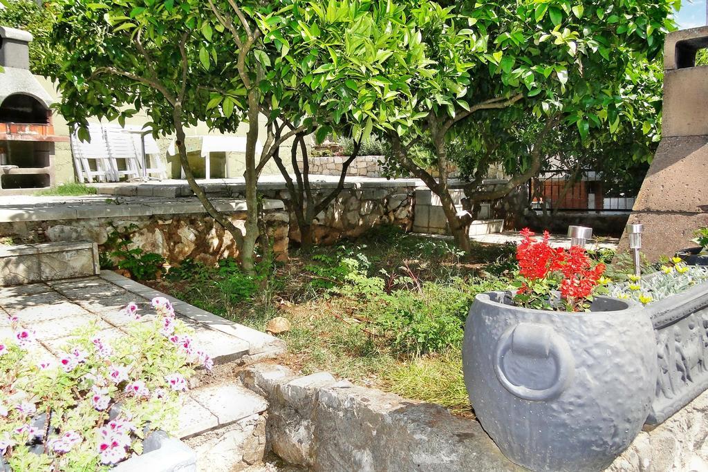 Holiday Home Apartment Tedo Klek Exterior foto